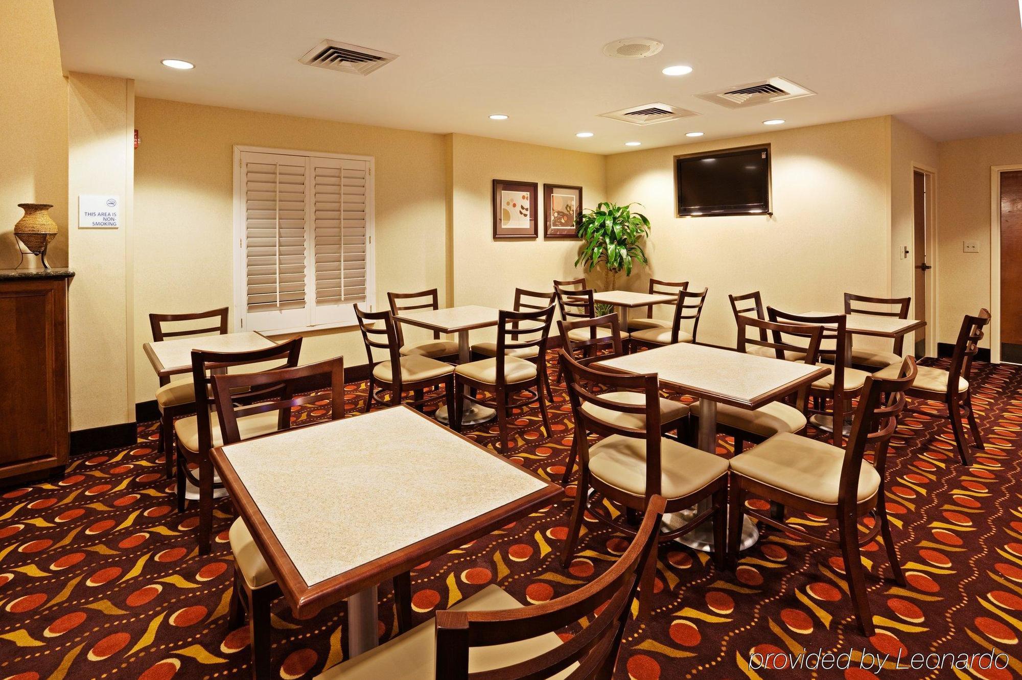 Comfort Suites Near Birkdale Village- Huntersville Exteriér fotografie
